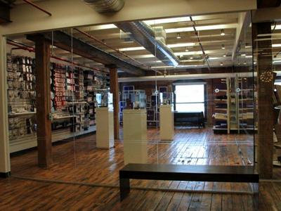 一窥Quirky--协助懒人们完成产品方案并为其创意终身买单的“梦工厂”